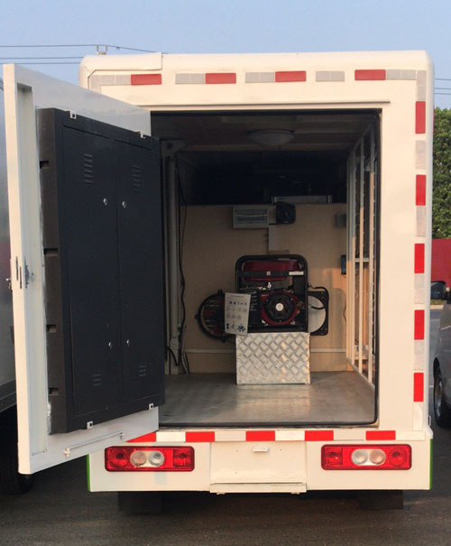 程力威牌CLW5020XXCRL6型宣传车
