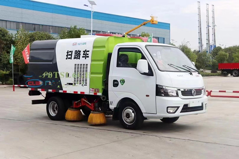 扫路车厂家—东风途逸扫路车产品推荐