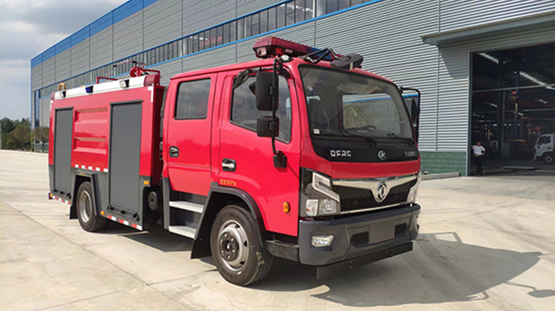 CLW5110GXFSG50DF型水罐消防车1_副本.jpg