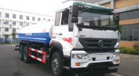 绿化喷洒车——国五新款图片